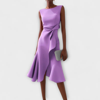 Savnmote™ | Asymmetrisk drapert midi-kjole